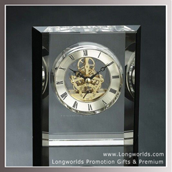 Đồng hồ pha lê, chặn giấy pha lê,pha lê gắn đồng hồ cao cấp để bàn quà tặng doanh nghiệp